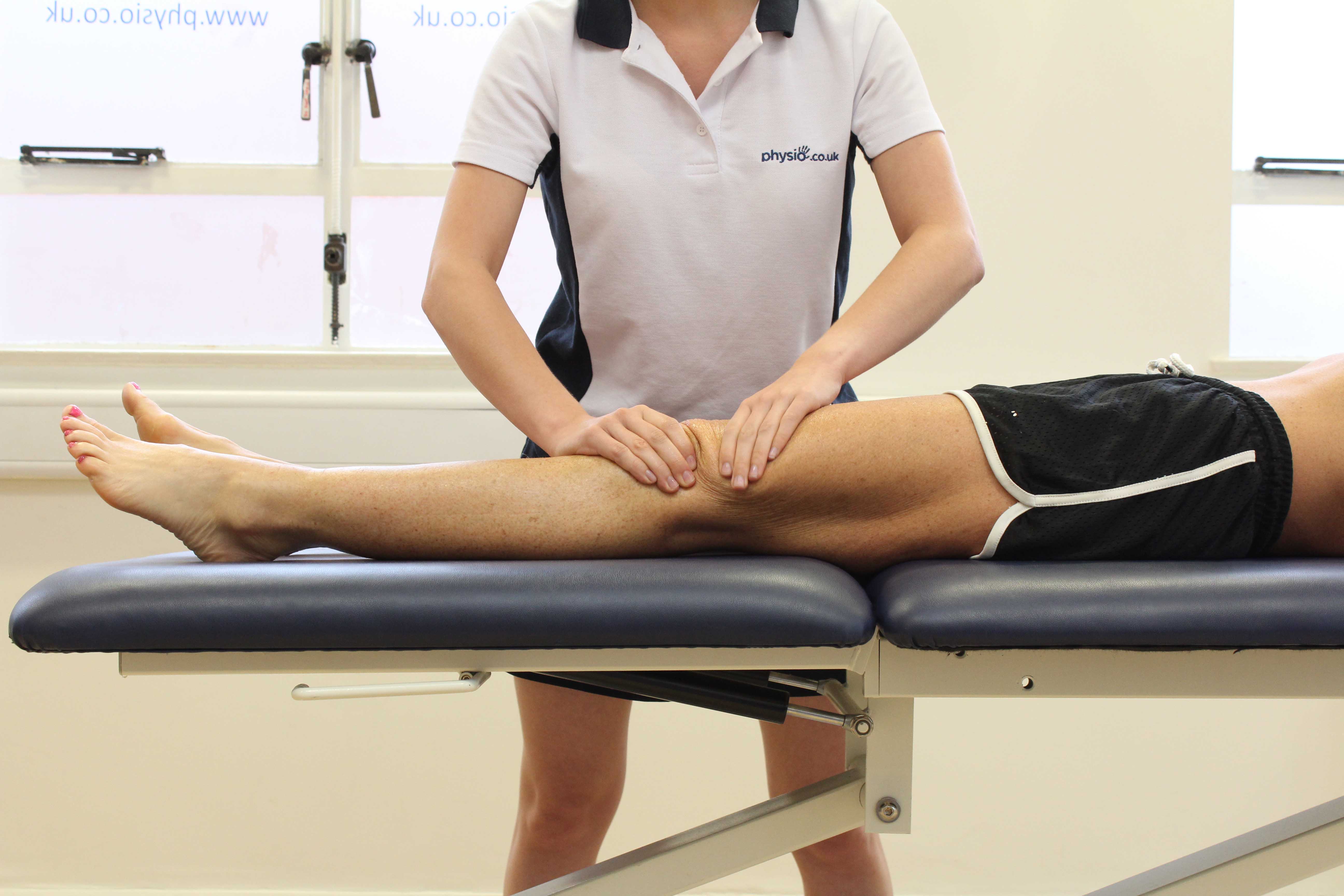 Rolling massage technique applied to patella femoral joint to releive pain