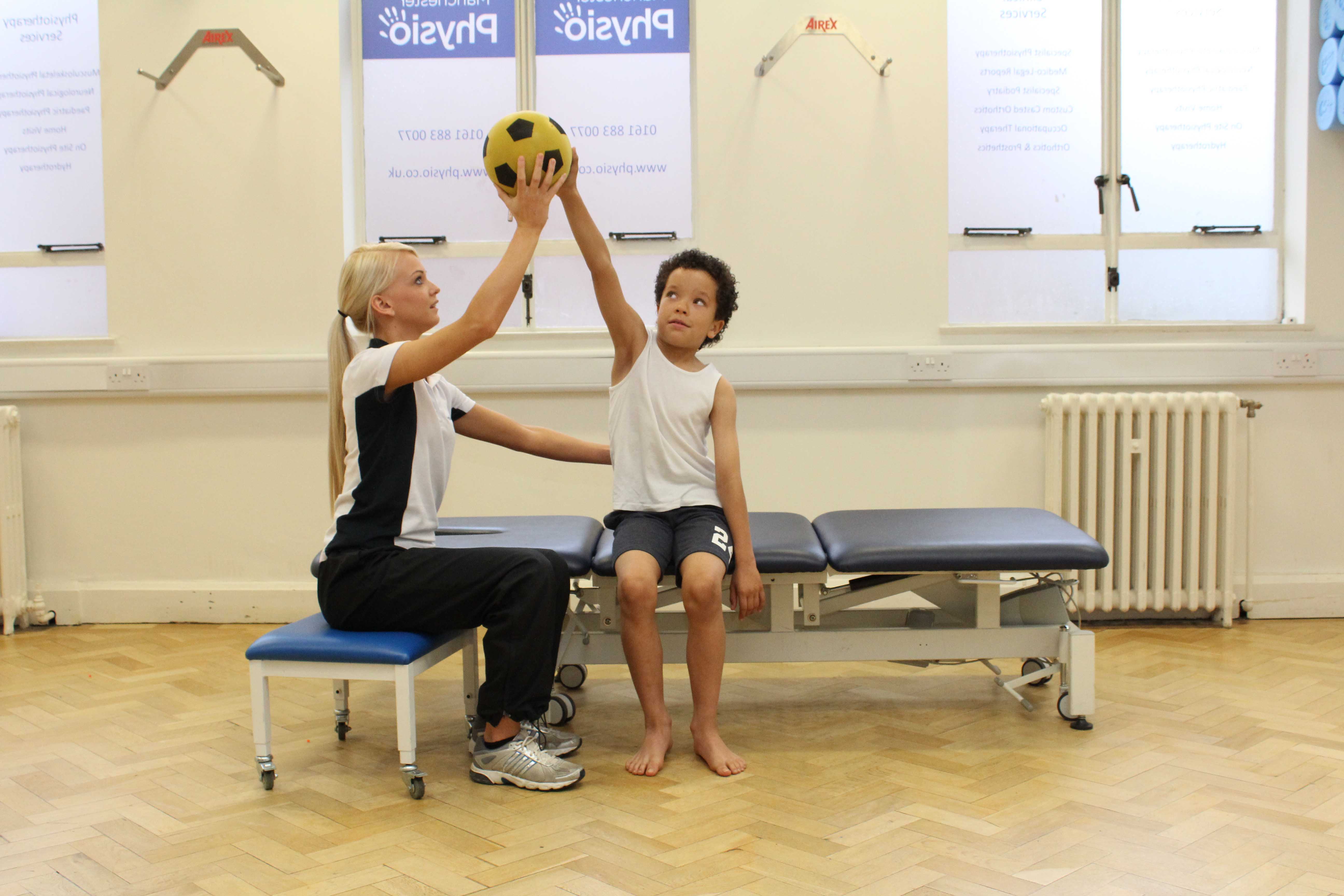 Dynamic strength exercises performed with assistance of paediatric physiotherapist